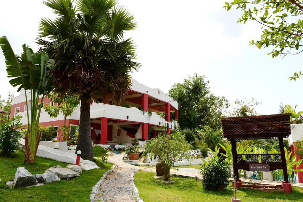 Mirabel Club Resort Praia de Jomtien Exterior foto